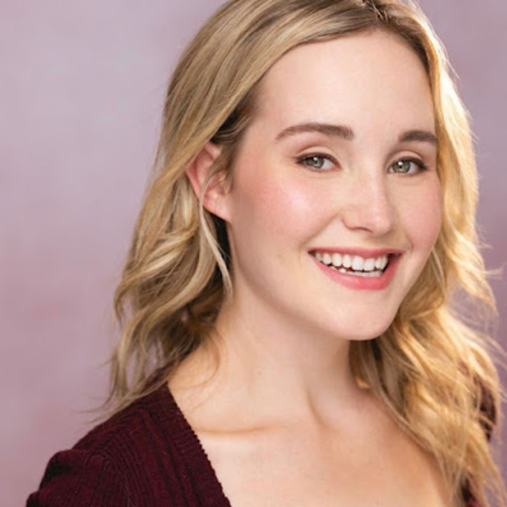 Meet your Posher, Aly